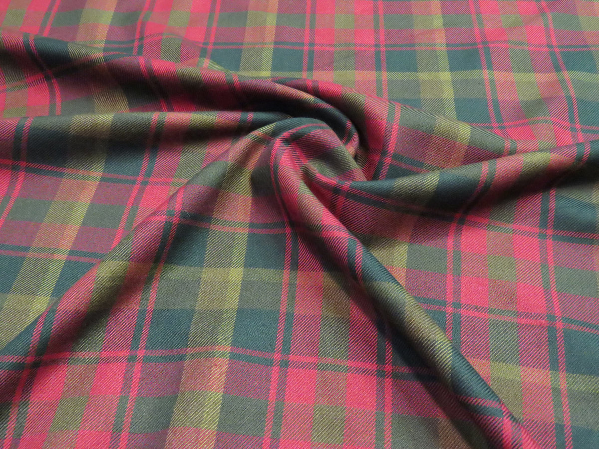 Canadian Maple Leaf Tartan Fabric – Taylors Tartans