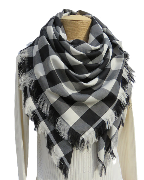 Black and White Buffalo Check Blanket Scarf
