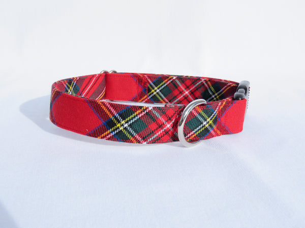 Dog Collar in Royal Stewart Plaid for Christmas Photos, Red White Plaid Pet Collar, Pet Groomer Gift,  Made in Canada Pet Collar