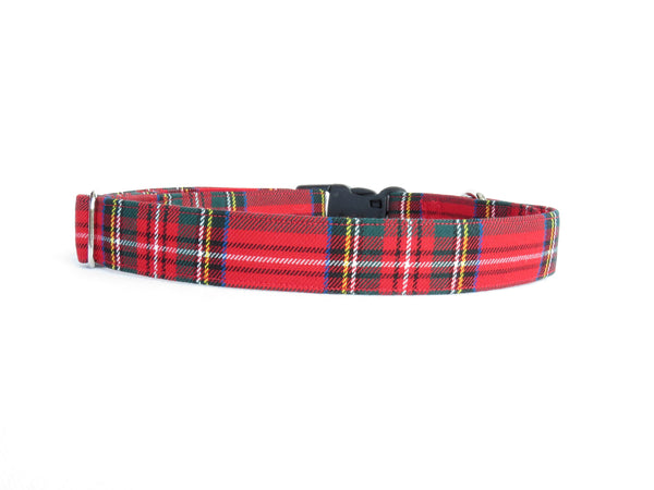 Dog Collar in Royal Stewart Plaid for Christmas Photos, Red White Plaid Pet Collar, Pet Groomer Gift,  Made in Canada Pet Collar