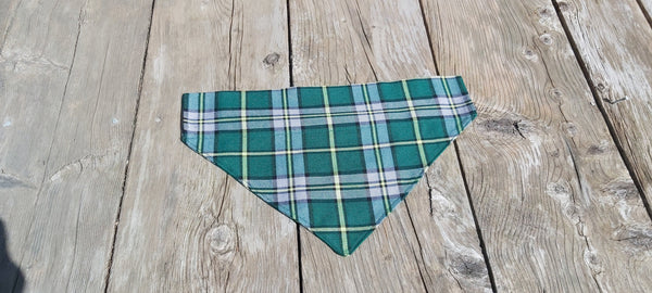 Dog Bandana, Cape Breton Tartan Pet Kerchief, Green Plaid Pet Accessory, Reversable Dog Bandana Made in Canada
