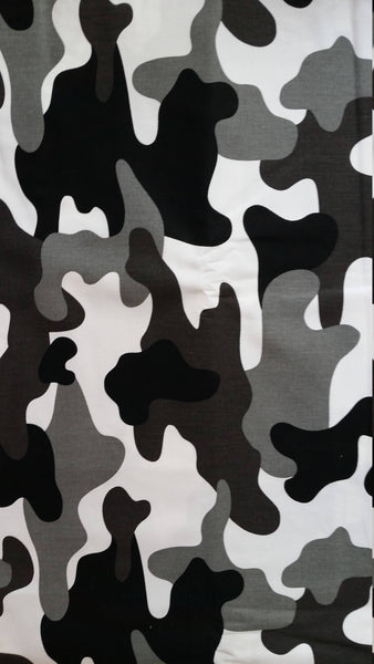 Casquette plate camouflage noire et grise