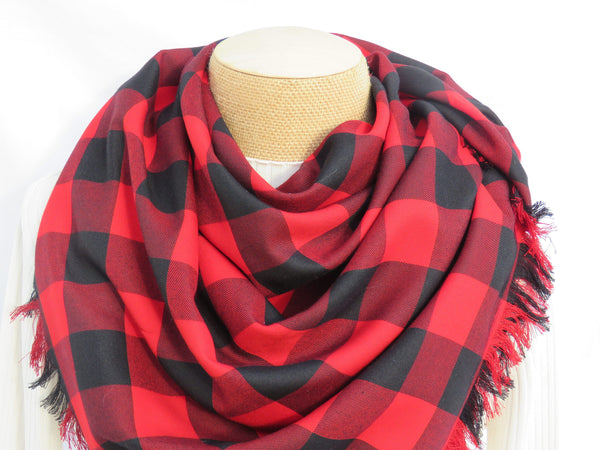 Buffalo Check Blanket Scarf in Red and Black