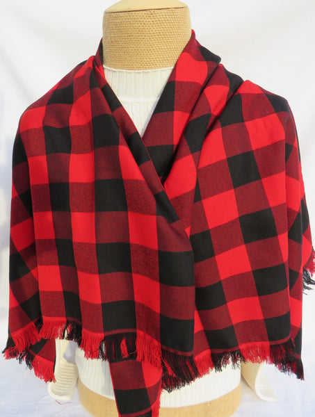 Buffalo Check Blanket Scarf in Red and Black