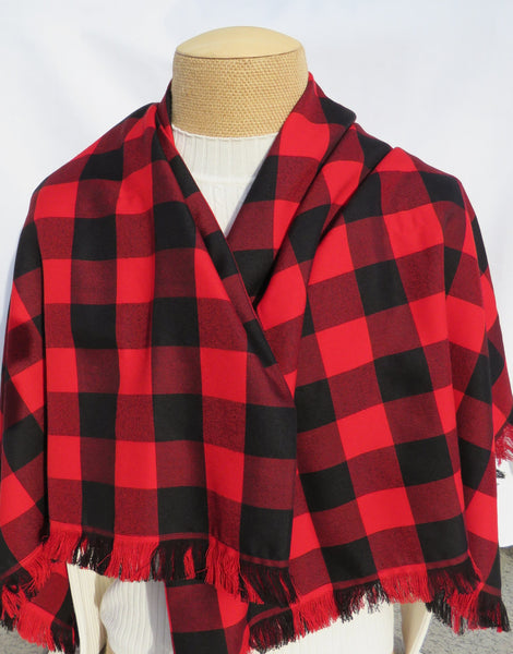 Buffalo Check Blanket Scarf in Red and Black