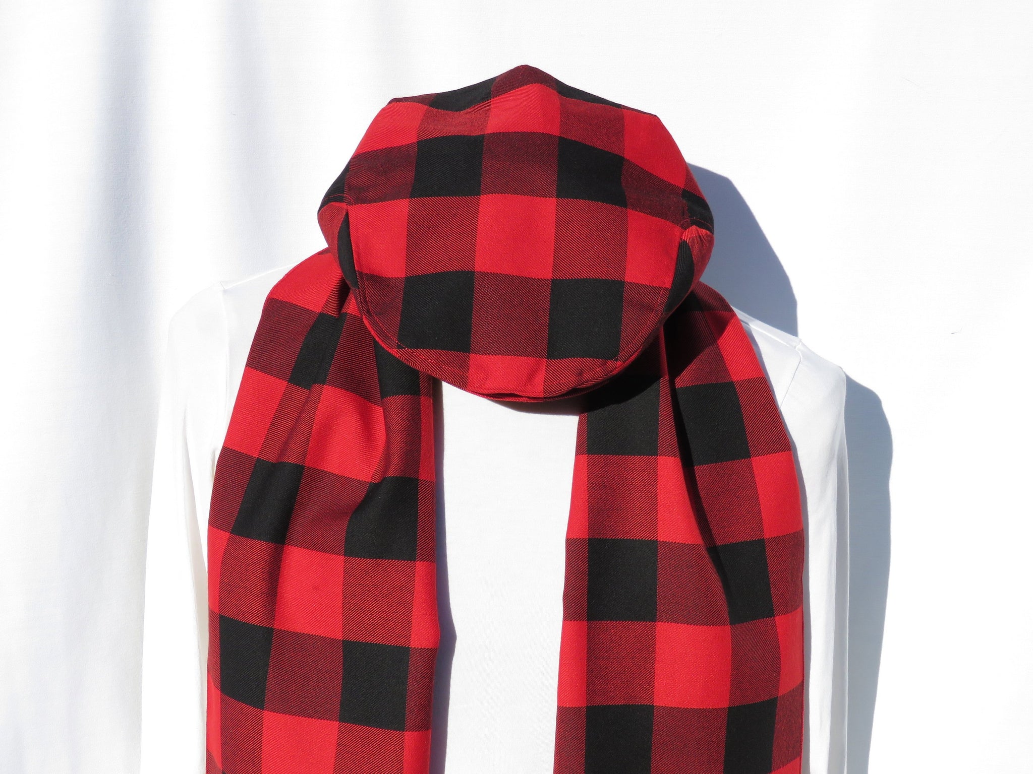 Buffalo Check Flat Cap and Scarf Combo-Taylors Tartans