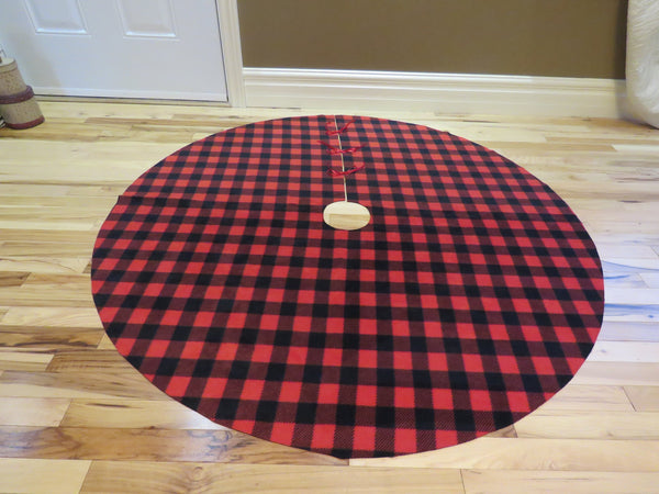 Buffalo Check Fleece Christmas Tree Skirt