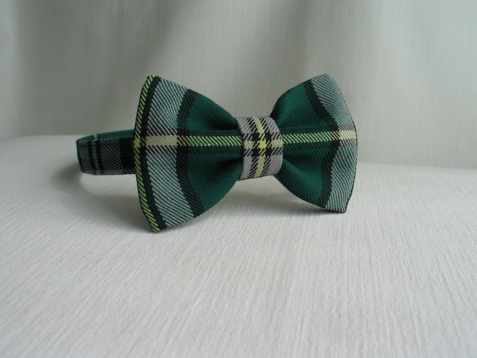 Nœud papillon style libre en tartan du Cap-Breton, etc.