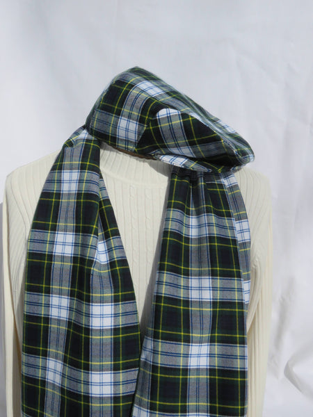 Robe Gordon Tartan Ensemble casquette plate et écharpe