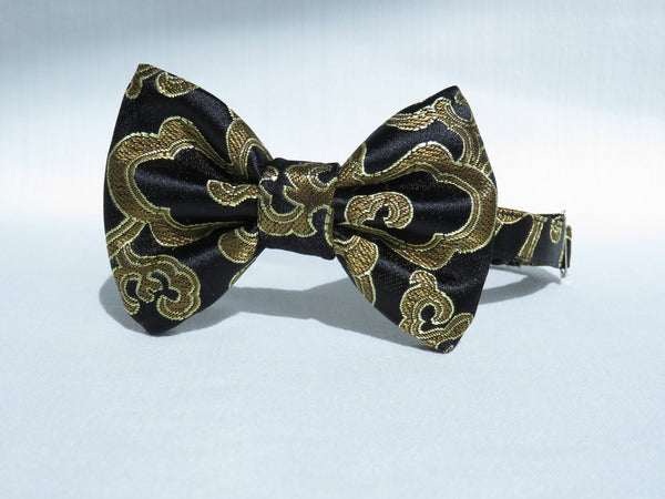 Gold and Black Man's Bow Tie