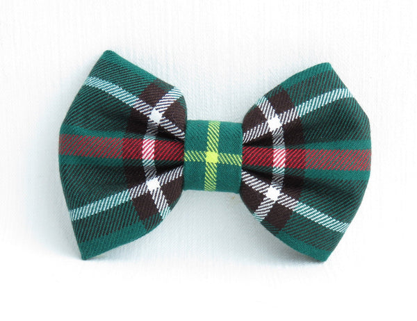 Newfoundland Tartan Dog Bow Tie, Green Plaid Dog Bow, Newfoundland Dog Accessory, Matching Dog and Groom Bow Tie for Newfoundland Wedding