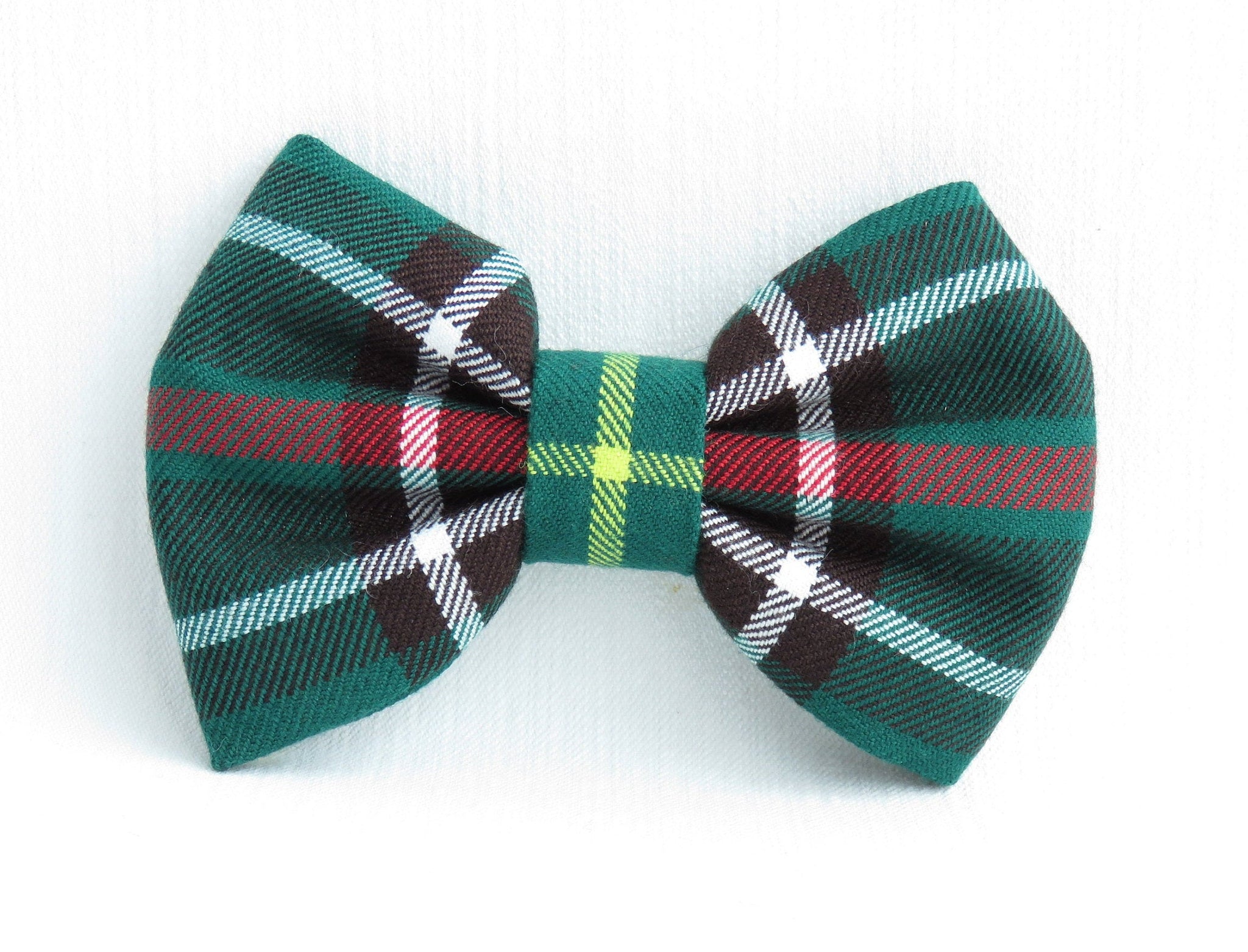 Newfoundland Tartan Dog Bow Tie, Green Plaid Dog Bow, Newfoundland Dog Accessory, Matching Dog and Groom Bow Tie for Newfoundland Wedding