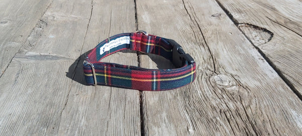 Quebec Tartan Dog Collar, Red and Navy Plaid Dog Collar, Dog Groomer Thank You Gift, Pet Sitter Dog Plaid Collar Gift, Canadian Tartan Dog