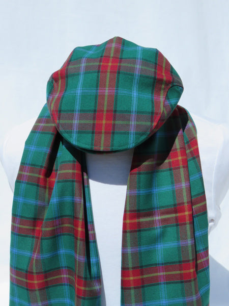 Ensemble casquette plate et écharpe en tartan du Manitoba