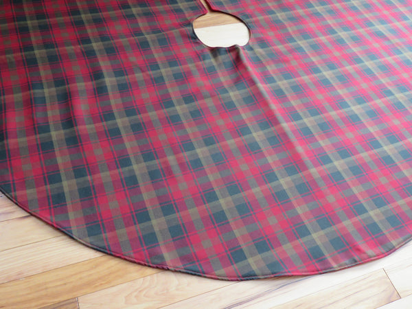 Maple Leaf Tartan Christmas Tree Skirt