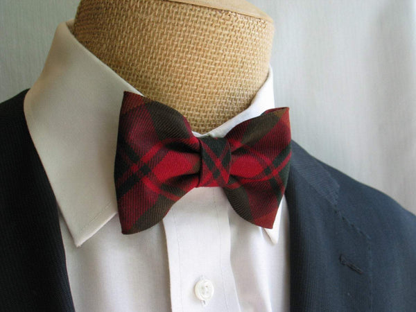 Maple Leaf Tartan Pre Tied Bow Tie