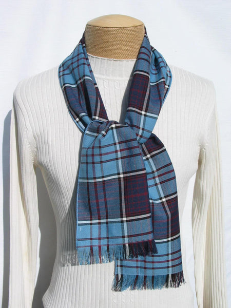 Dress Gordon Tartan Scarf in Navy and Green Plaid