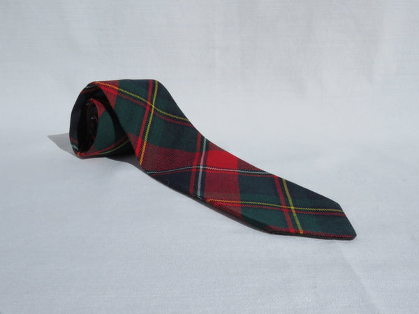 Quebec Tartan Navy and Red Bow Tie and Pocket Square