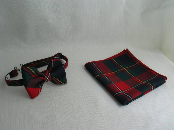 Noeud papillon et pochette de costume tartan du Québec bleu marine et rouge