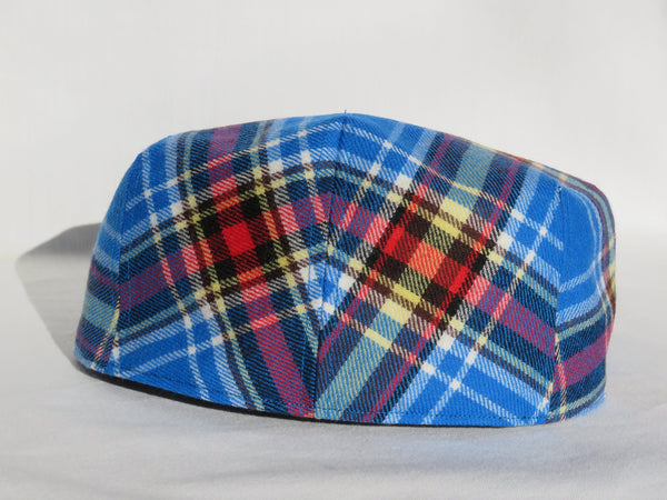 Oromocto Tartan Casquette Plate Bretelles et Noeud Papillon