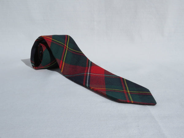 Plaid du Quebec Tartan Freestyle Bow Tie